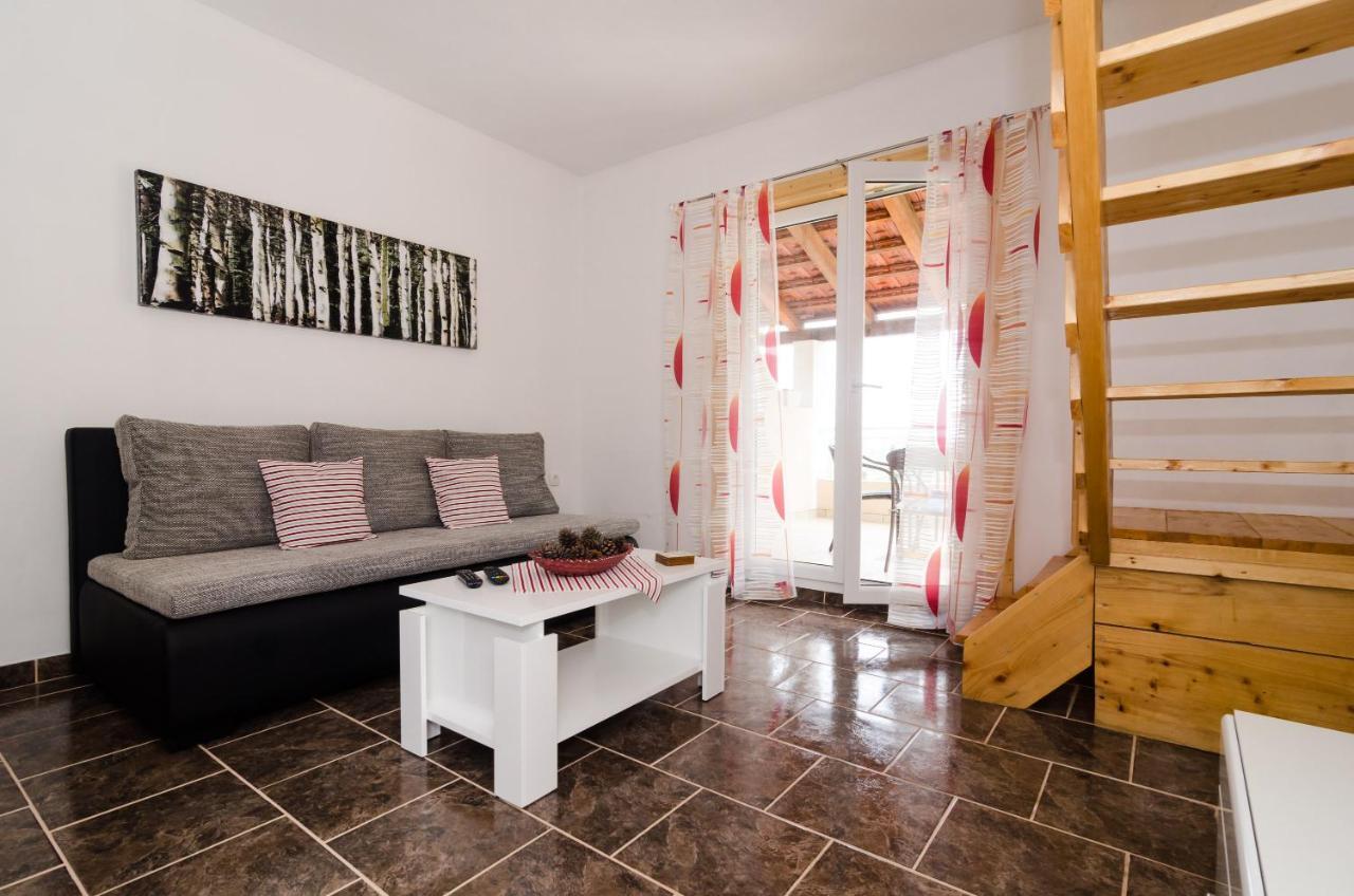 Apartments Leviana 사플루나라 외부 사진